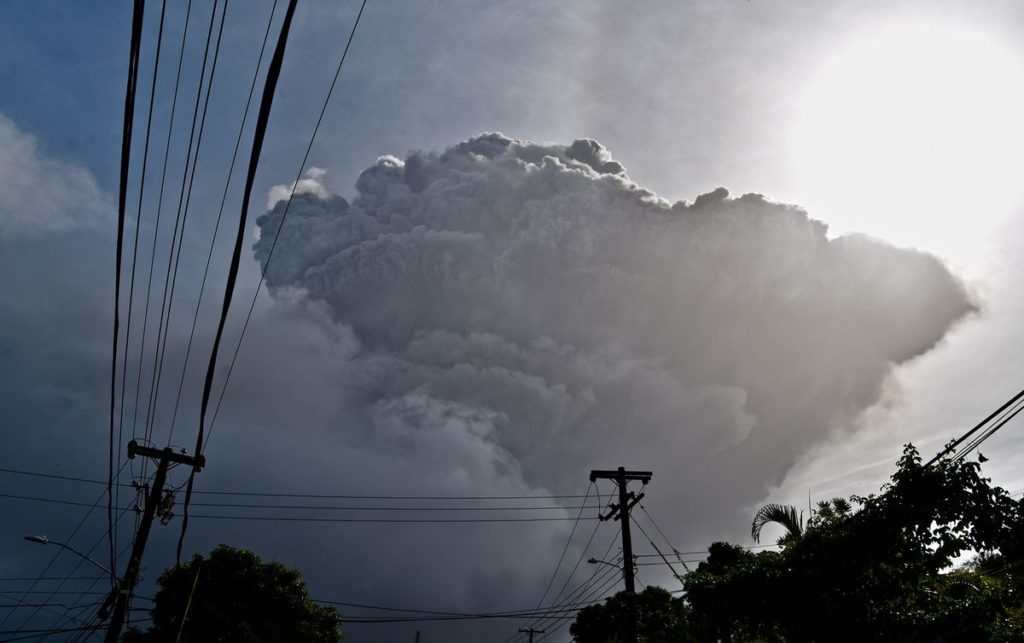 ‘Apocalyptic’ St. Vincent Eruption May Cost Up to 50% of GDP