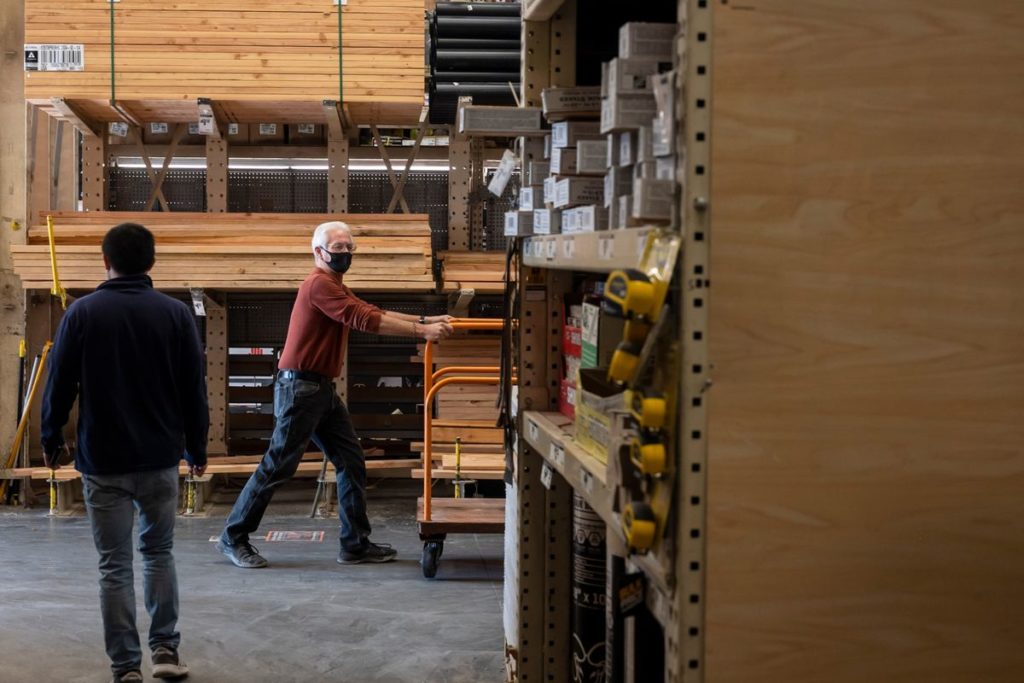 Lumber’s Unusual Price Surge Inspires TikTok Videos and Sticker Shock