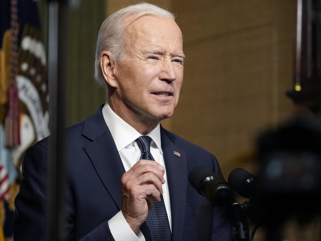 Democrats Pressing Biden to Go Even Bigger With Families Plan