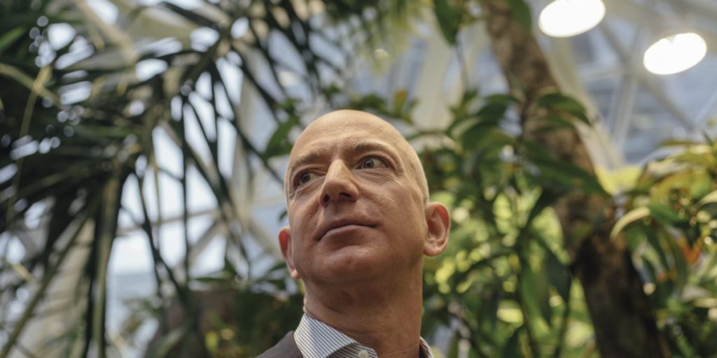 New Amazon book on Jeff Bezos’s last years has goodies galore but won’t change your mind