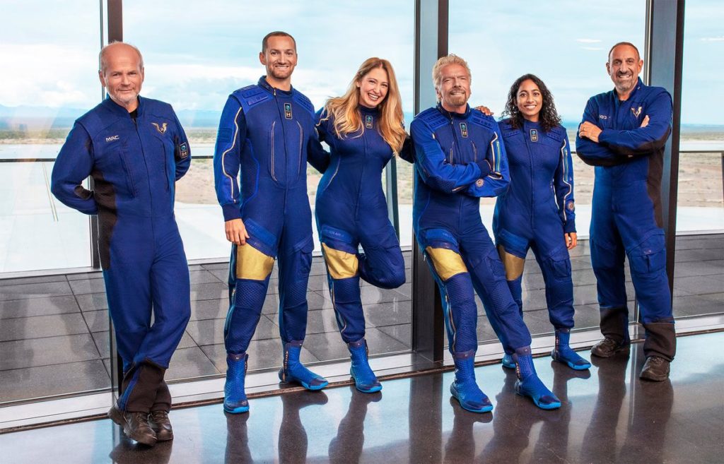 Branson Plans First Space Trip Days Before Bezos Blasts Off