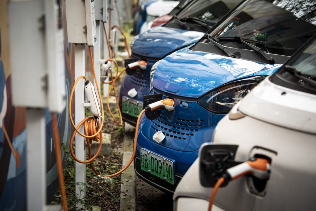 China’s Hot EV and Solar Stocks Have More Room to Run, Funds Say