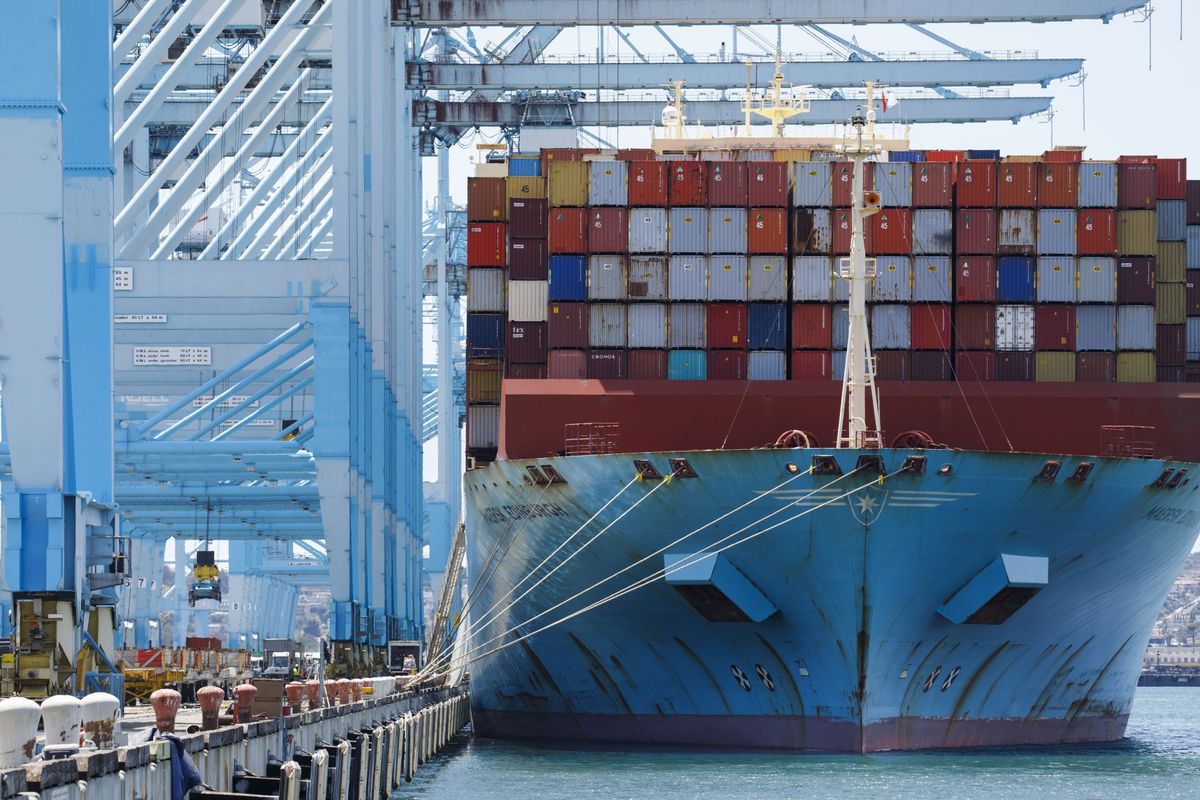 Shipping Costs to the US Surge 229% in a Year, Near $10,000
