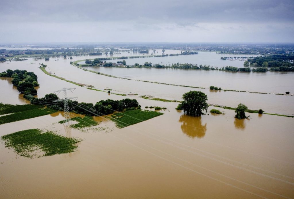 Merkel Prepares to Visit Flooded Areas as Death Toll Exceeds 130