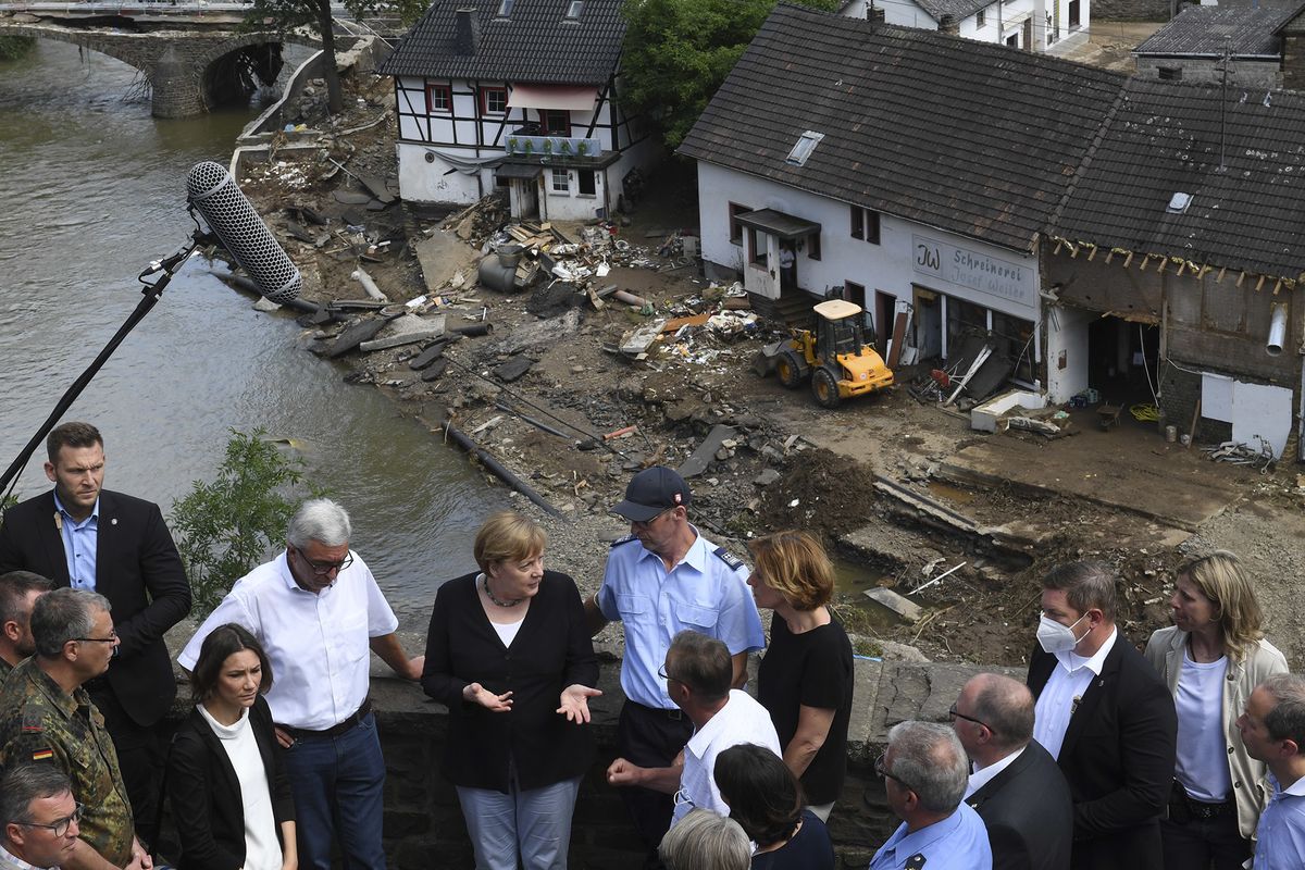 Merkel Witnesses ‘Surreal’ Devastation of Germany’s Floods