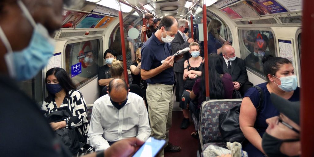 By Opening Its Economy as Delta Infections Surge, the U.K. Becomes a Covid-19 Test Case
