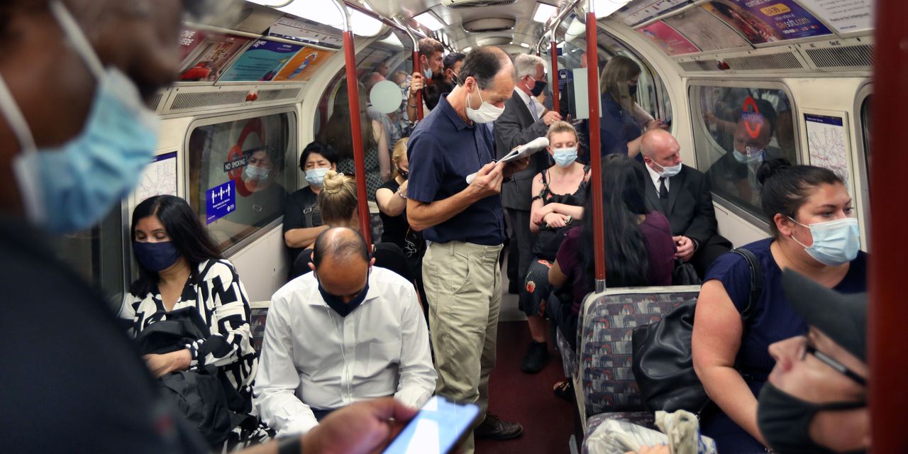 By Opening Its Economy as Delta Infections Surge, the U.K. Becomes a Covid-19 Test Case
