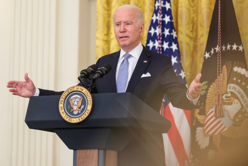 Biden’s Struggles on Delta Overshadow Infrastructure Victory