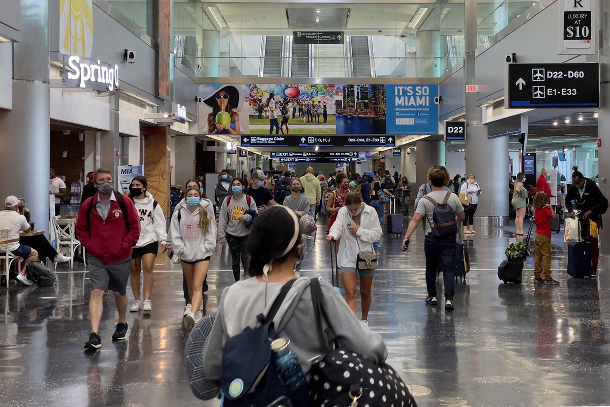 Air Travel Hits Another Pandemic High, Flight Delays Grow
