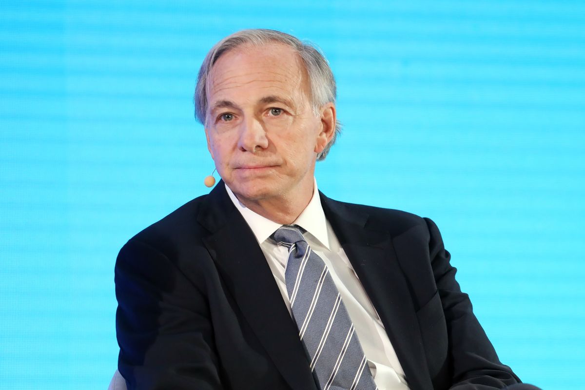 Dalio Says China, Singapore Opportunities Can’t Be Neglected