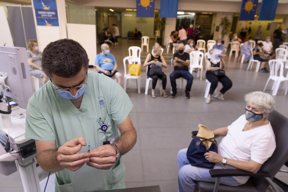 Israel Preparing for Possible Fourth Covid Vaccine Dose