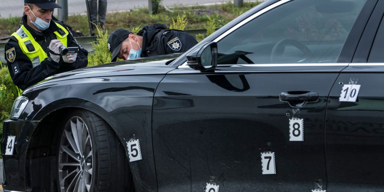 Ukrainian President’s Top Aide Survives Assassination Attempt
