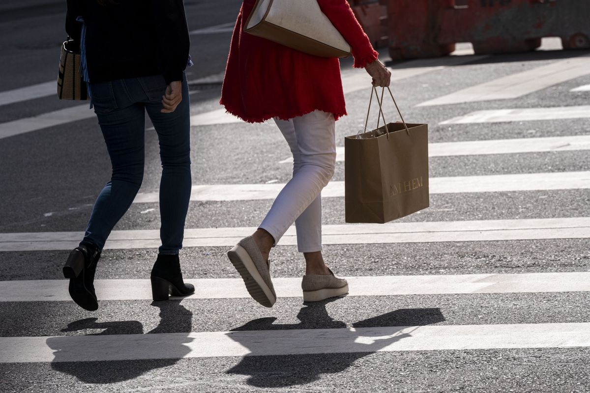 California Law Requires Gender-Neutral Area in Some Stores