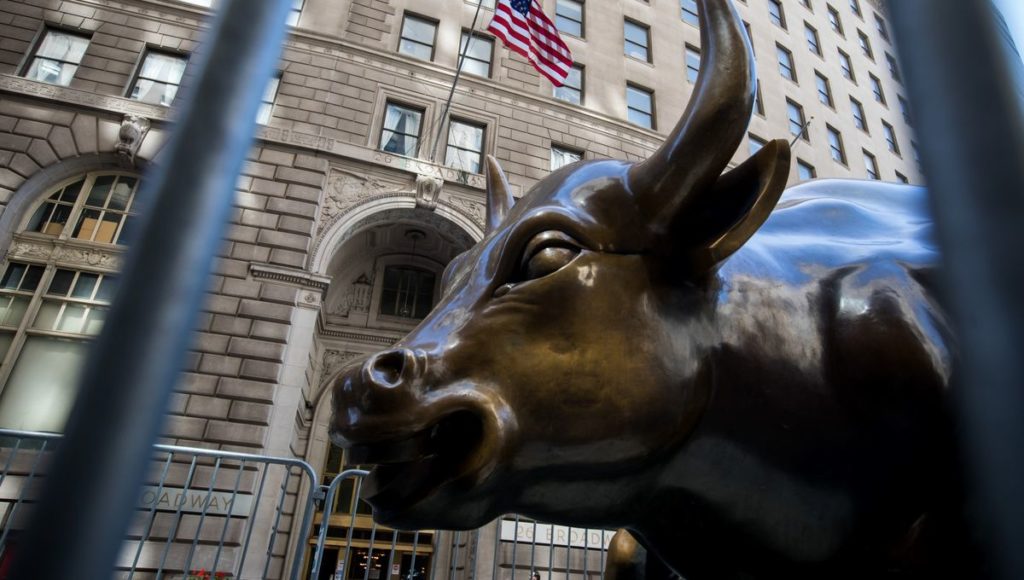 Your Evening Briefing: Wall Street Giants Say Buy the Dip