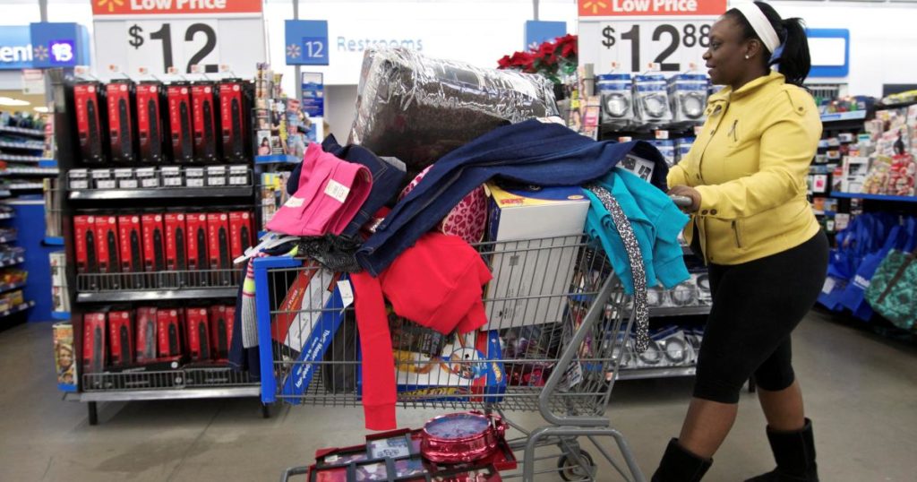 US consumer spending in September suggests supply chain strains will persist