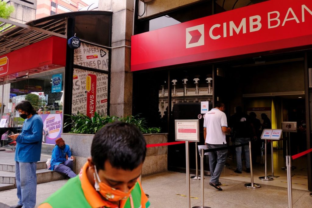 CIMB Is Seeking Better Indonesia Deal With AIA Group, Sun Life