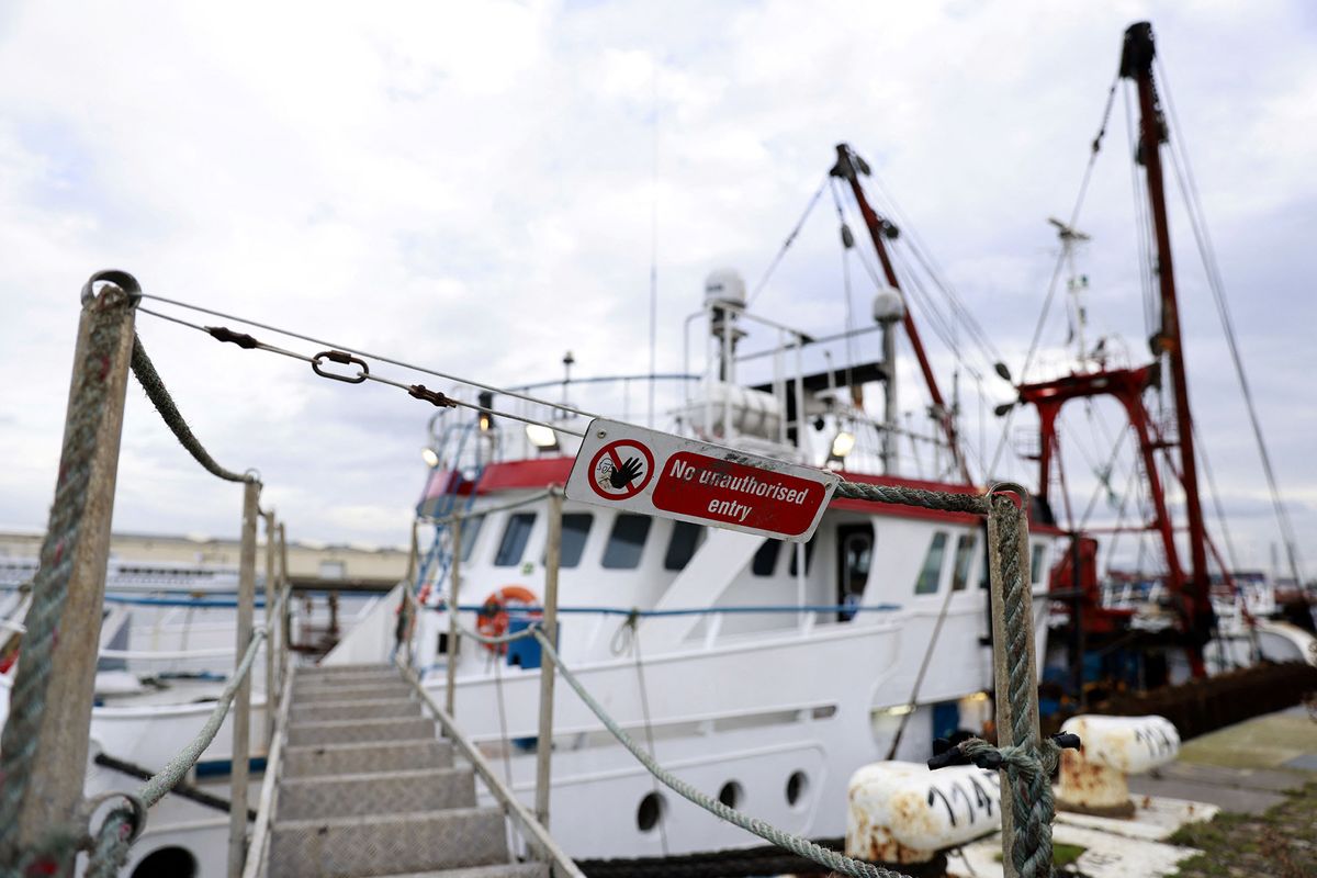 U.K. Says It’s Up to France to Back Down in Brexit Fish Dispute