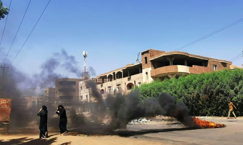 Sudan Forces Disperse Anti-coup Protesters, Arrest Dozens