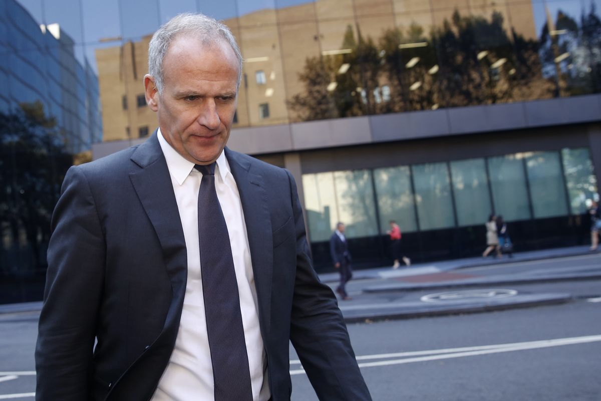 Glaxo Hires Former Tesco Boss to Lead Consumer Unit Spinoff