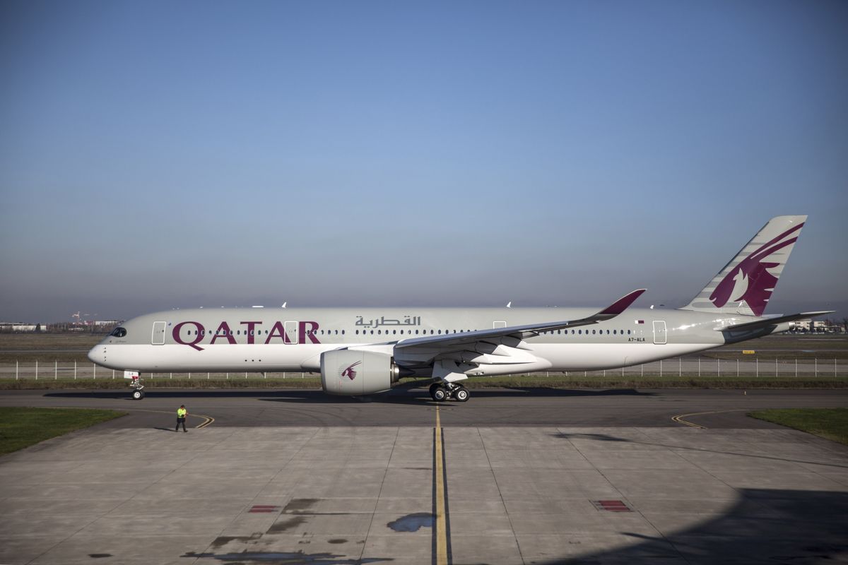 Qatar Airways Seeks $600 Million From Airbus for A350 Issues