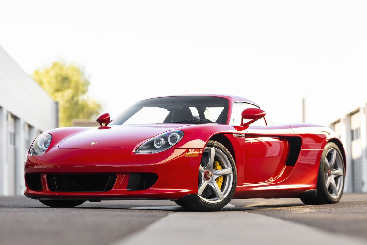 Bring a Trailer Sold $829 Million in Cars in 2021, Walloping Auction Houses