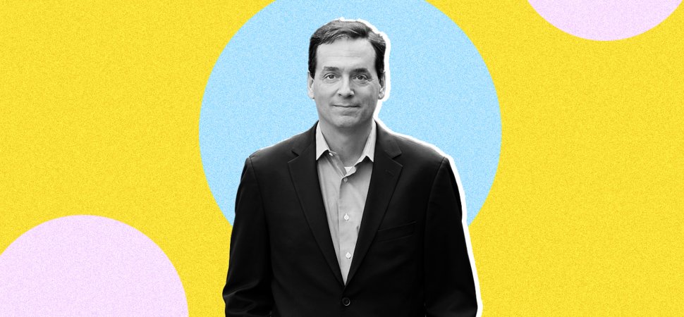 Daniel Pink Just Tweeted the Best Advice for a Winning 2022 I’ve Seen Yet. It’s the Opposite of What You’d Expect.