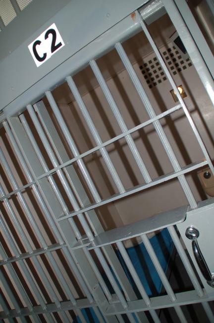 US contractor jailed for fraudulent contract wins