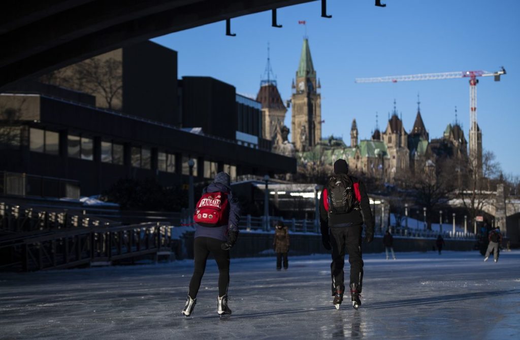 Ontario Sees ‘Glimmers of Hope’ That Omicron Wave Is Peaking