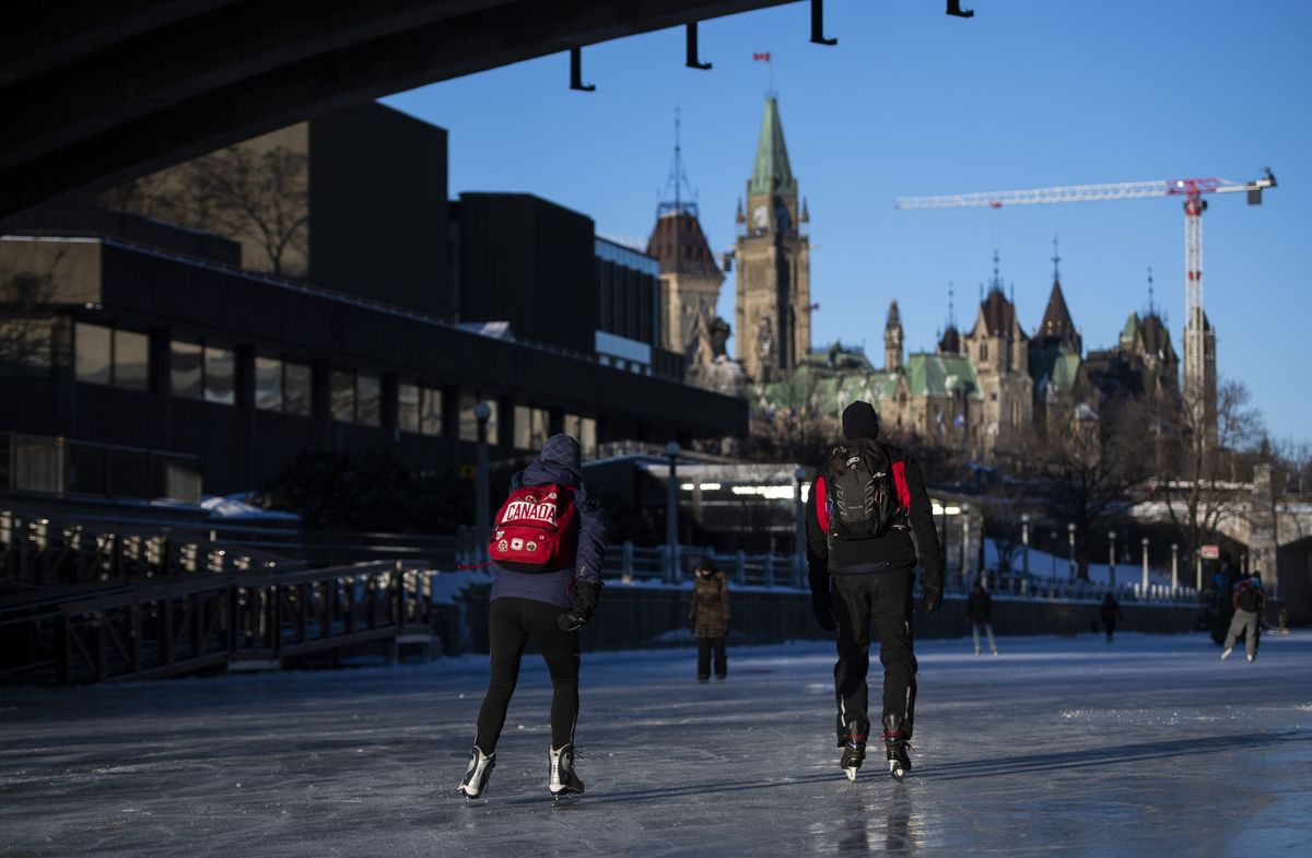 Ontario Sees ‘Glimmers of Hope’ That Omicron Wave Is Peaking