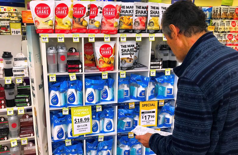Australian inflation surges in Q4, market bays for rate hikes
