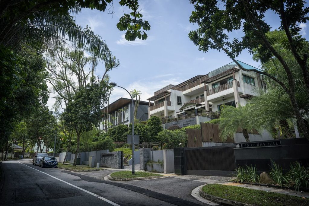 Singapore’s Young Super-Rich Snap Up the Island’s Priciest Homes