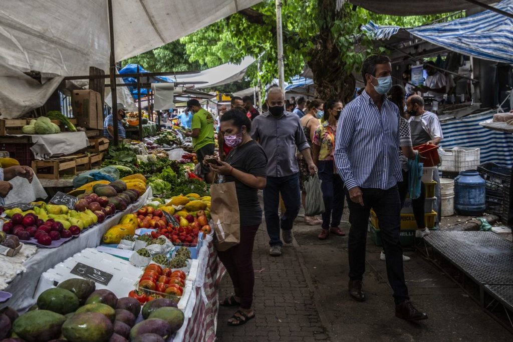 World’s Top Economies Confront Inflation, Disease, War: Eco Week