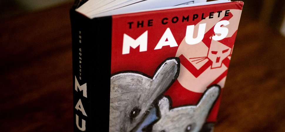 Small-Business Owner Offers to Send Free Copies of Banned Holocaust Comic ‘Maus’ to Students