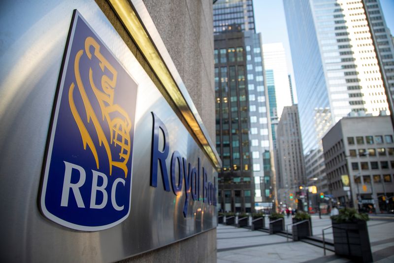 Royal Bank of Canada lifts prime rate to 2.7% after central bank hike