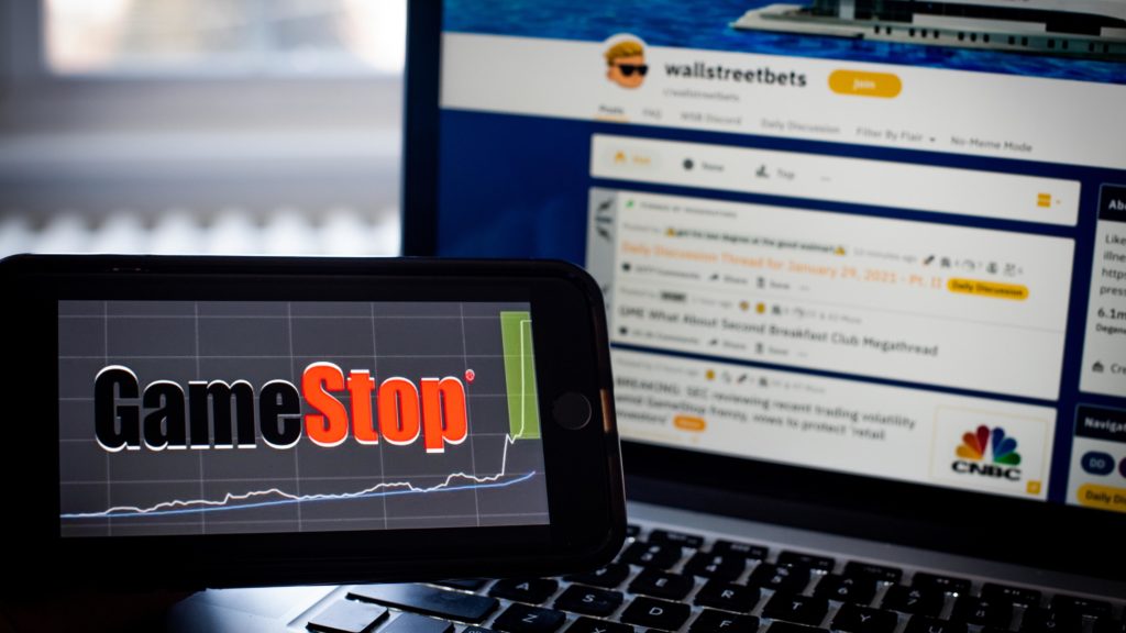 Why Aren’t Investors Buying GameStop’s NFT Store?