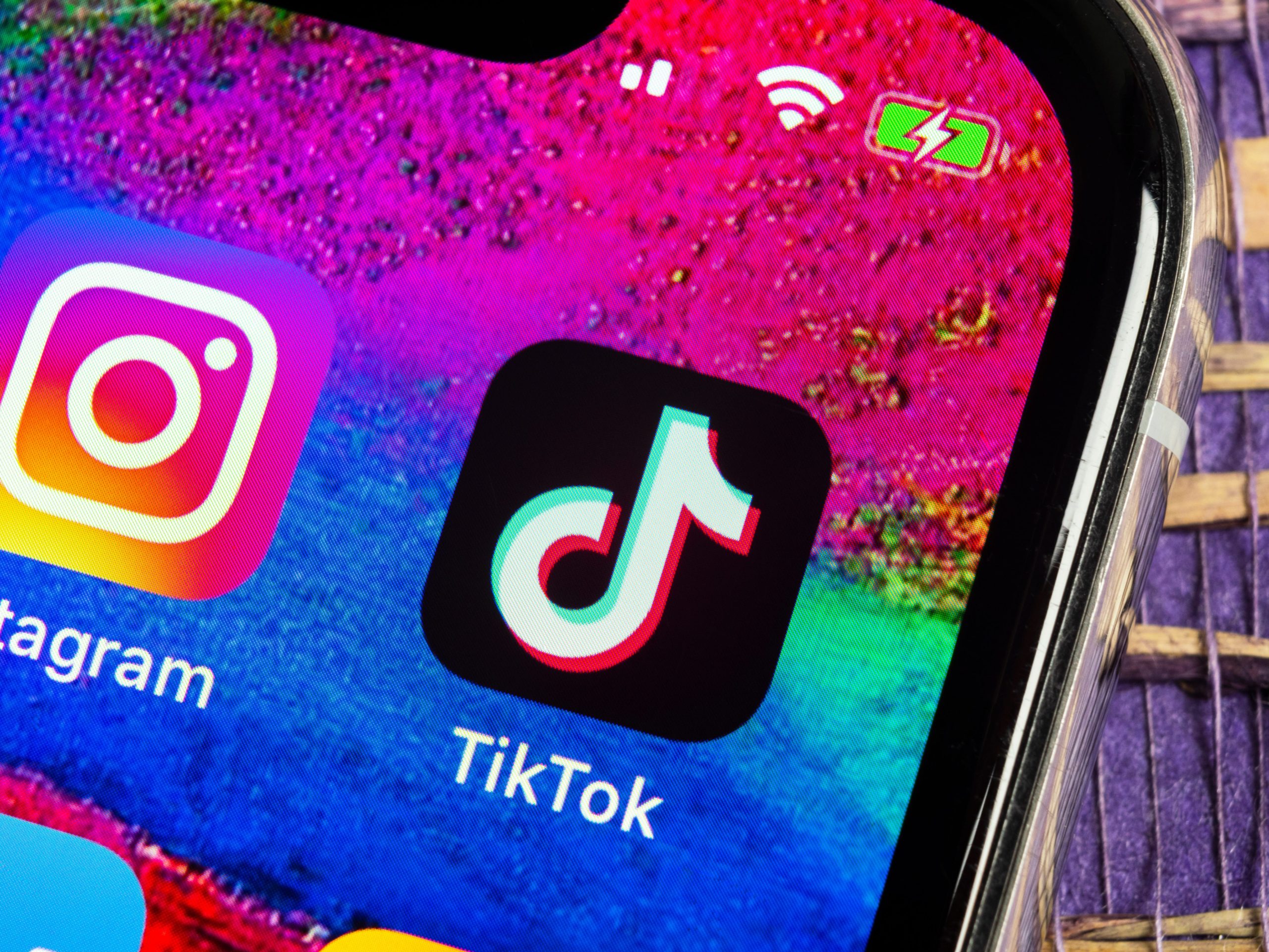 11 of the best TikTok Filters and Effects for any creator