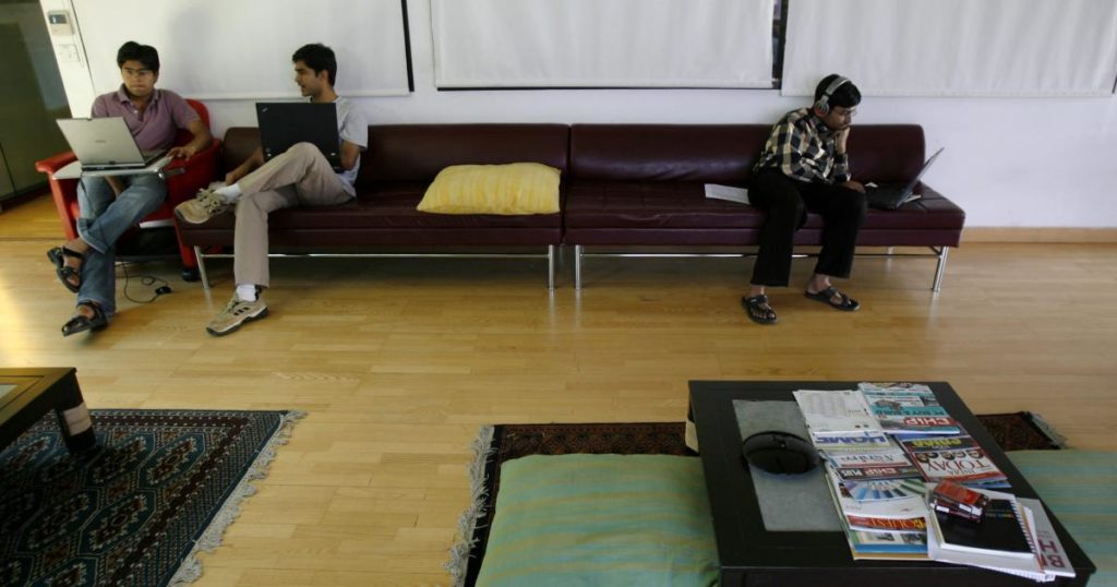 India’s educated emigrants are proof of its brain-drain problem
