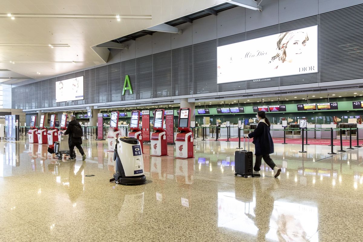 U.S. Tells Citizens to Avoid Shanghai on ‘Arbitrary’ Covid Curbs