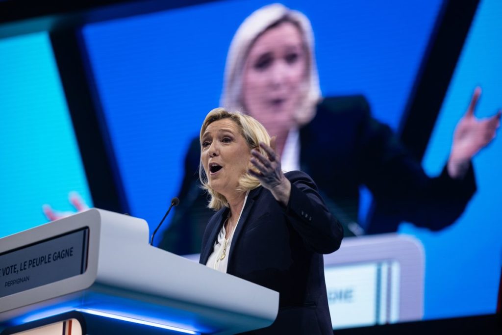 Threat of President Le Pen Sends French Bond Yields to 2015 High