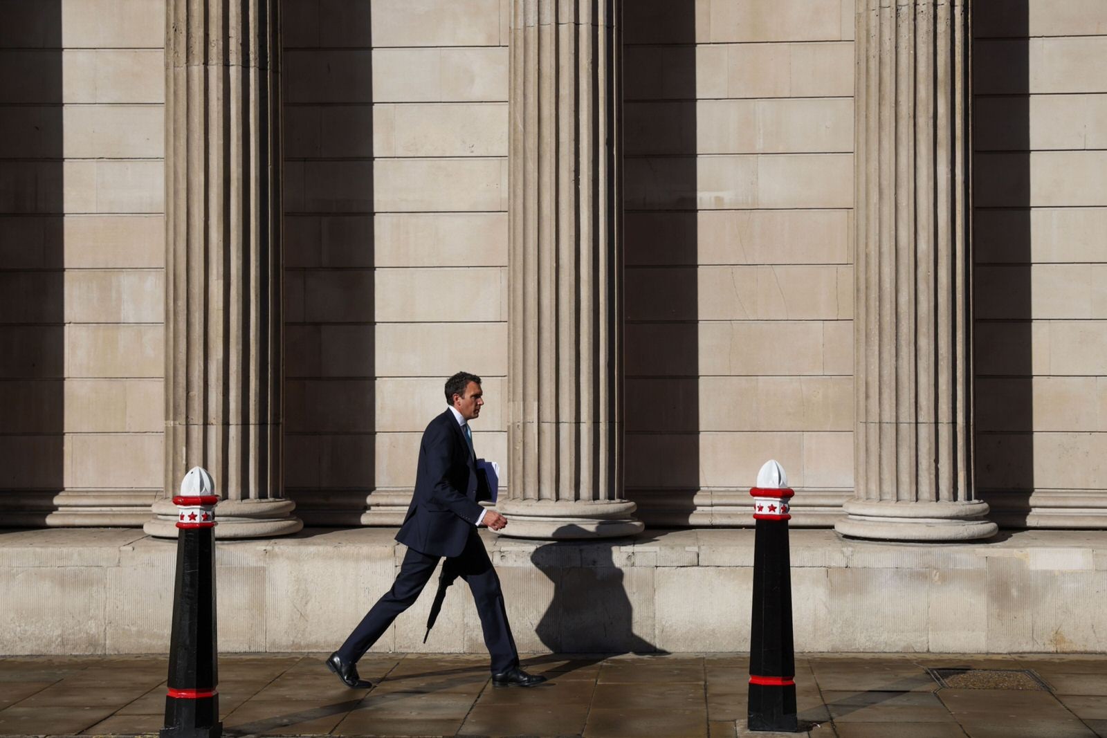 LIBOR shift succeeding as Sonia hedging surges on volatile rates
