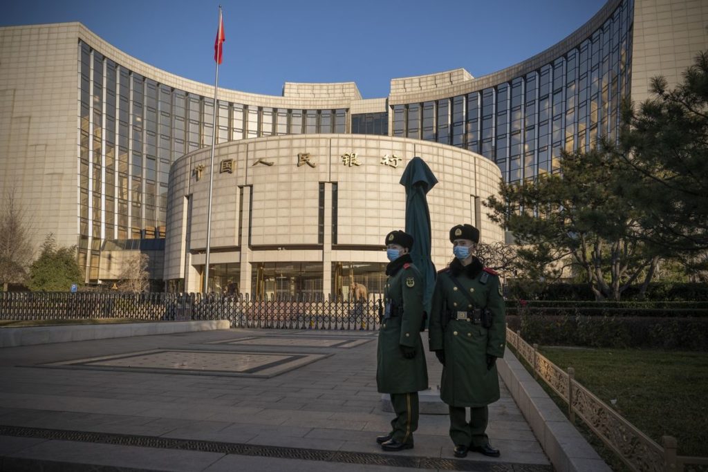 China Cuts Reserve Ratio for Banks to Spur Growth