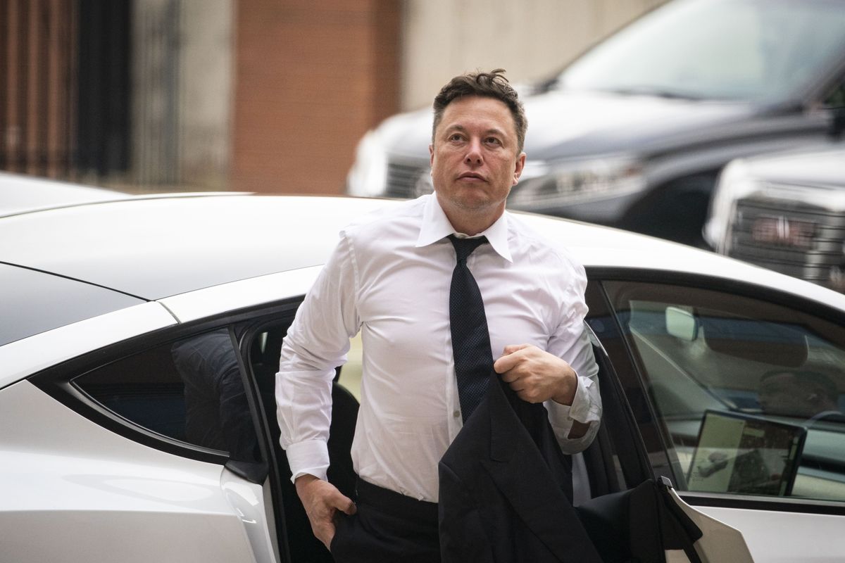 Your Weekend Reading: Elon Musk’s Bid to Buy Twitter Outright
