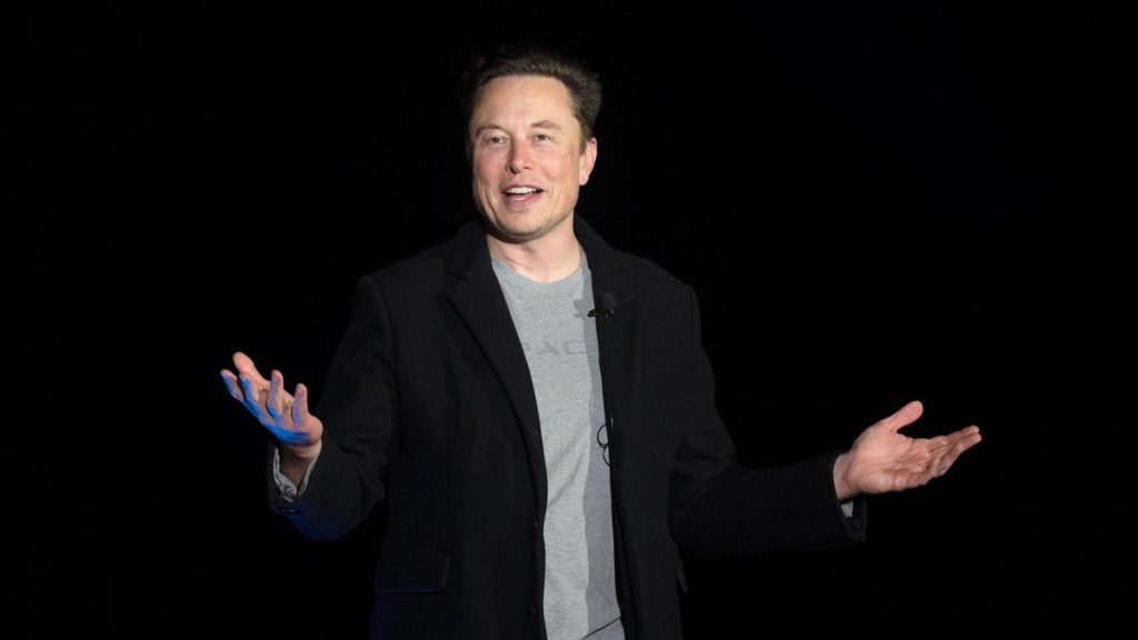 Ex-Twitter CEO Accuses Musk Of ‘Bullying’ Twitter’s Top Lawyer Gadde
