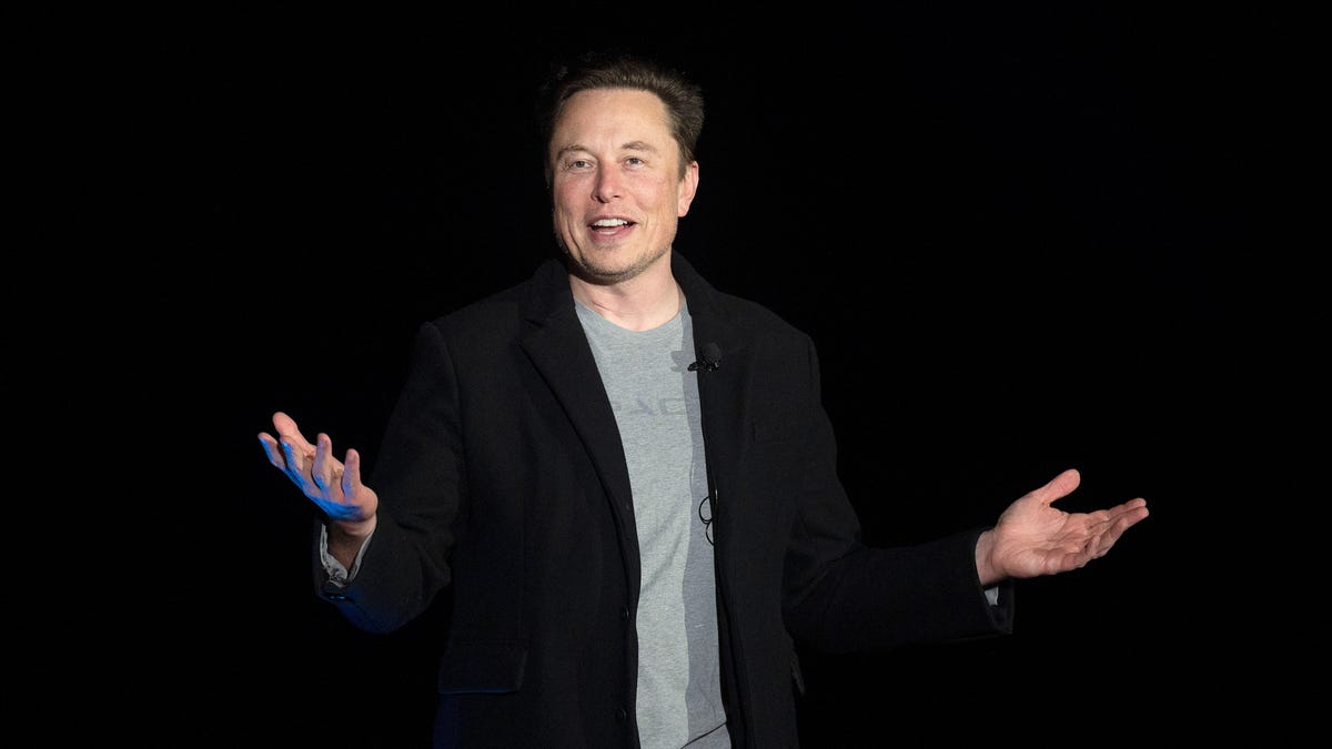 Ex-Twitter CEO Accuses Musk Of ‘Bullying’ Twitter’s Top Lawyer Gadde