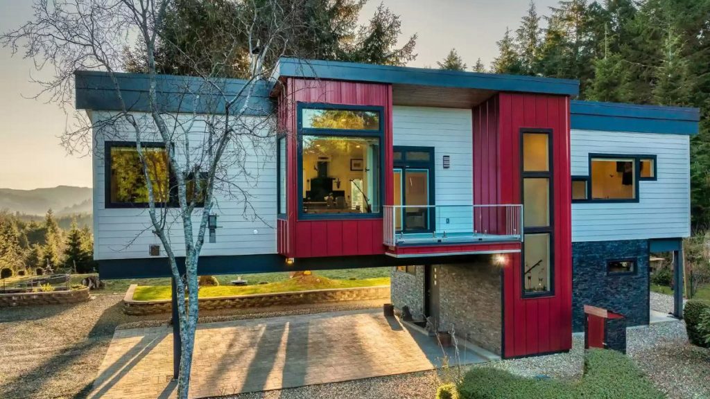 A Vision in Oregon: Colorful Modern Home Appears Suspended in Midair