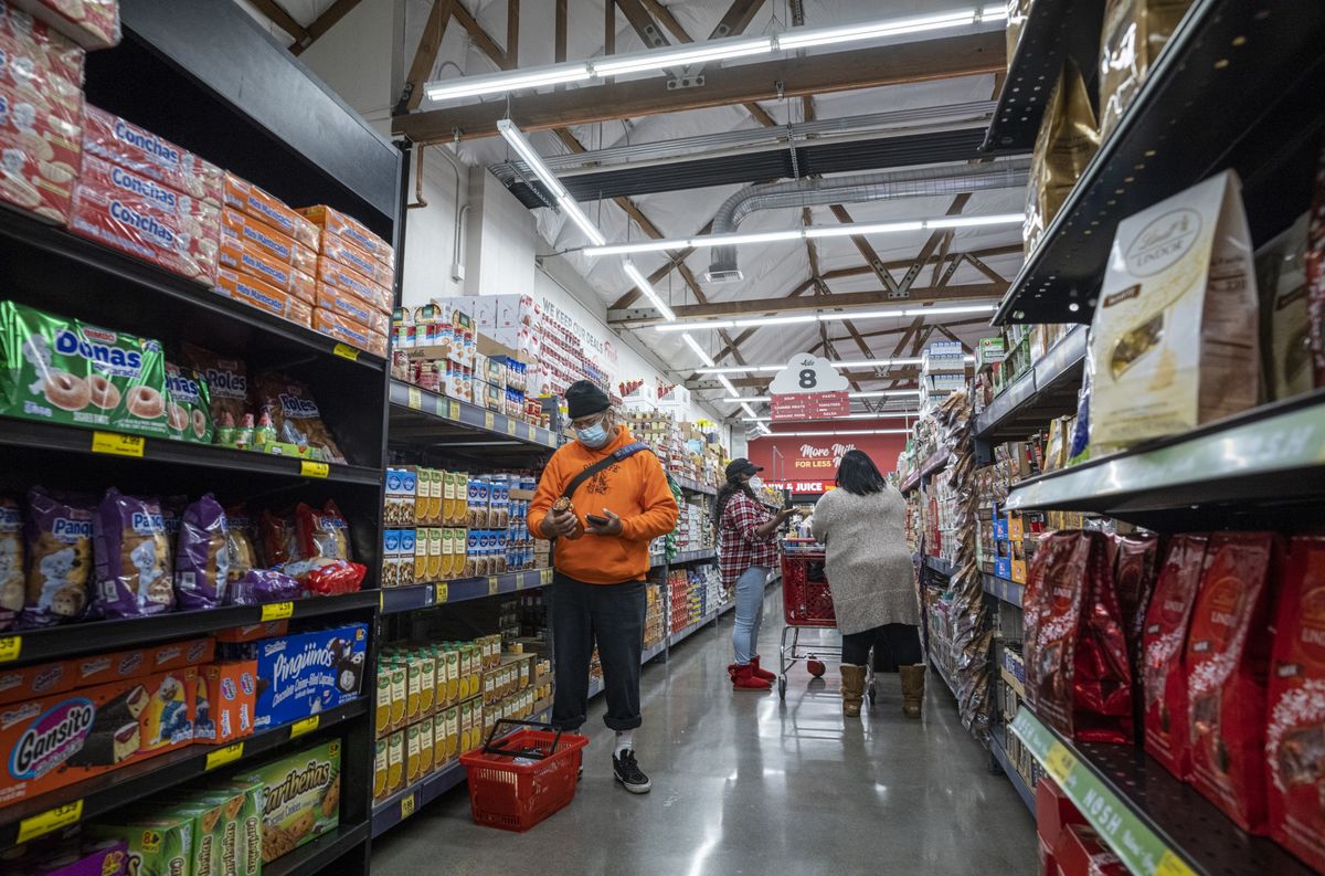 Time to Gauge 80-Day Inflation Shock Around the World: Eco Week