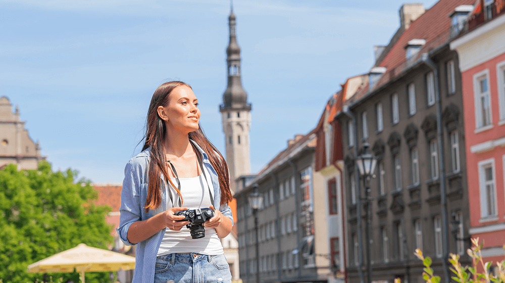 13 Top Travel Influencers
