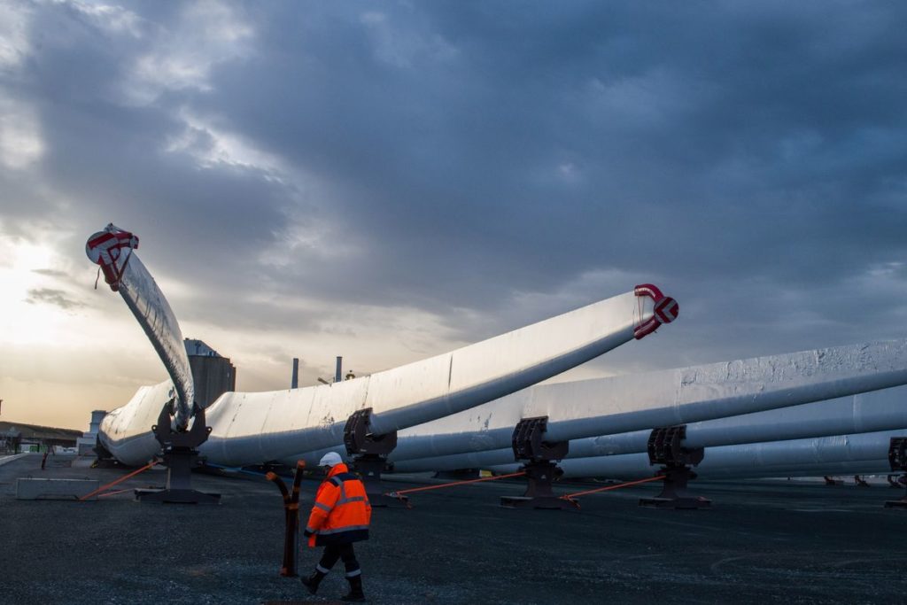 Siemens Energy to Offer 18.05 Euros Per Share in Gamesa Takeover