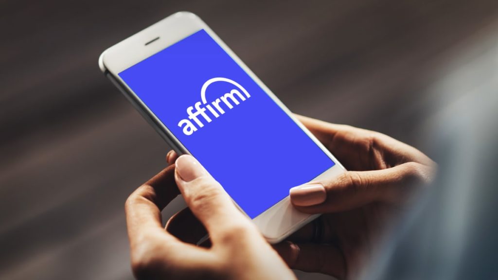 Buy-Now-Pay-Later Star Klarna Tumbles From Its Pedestal