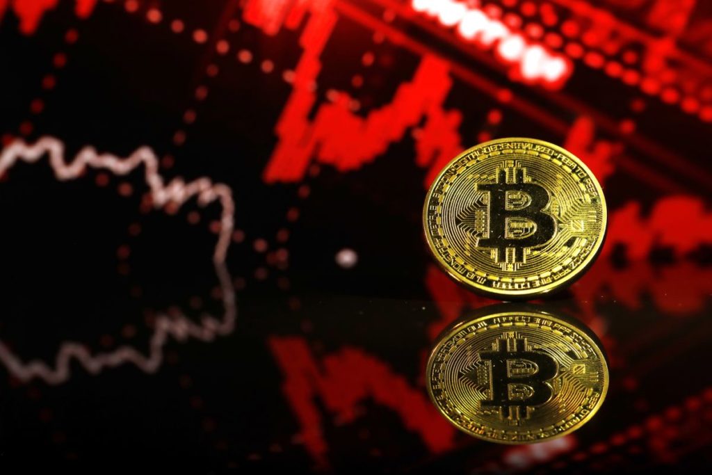 Crypto Investors Nursing Bitcoin (BTC) Losses Have Family, Friends to Thank